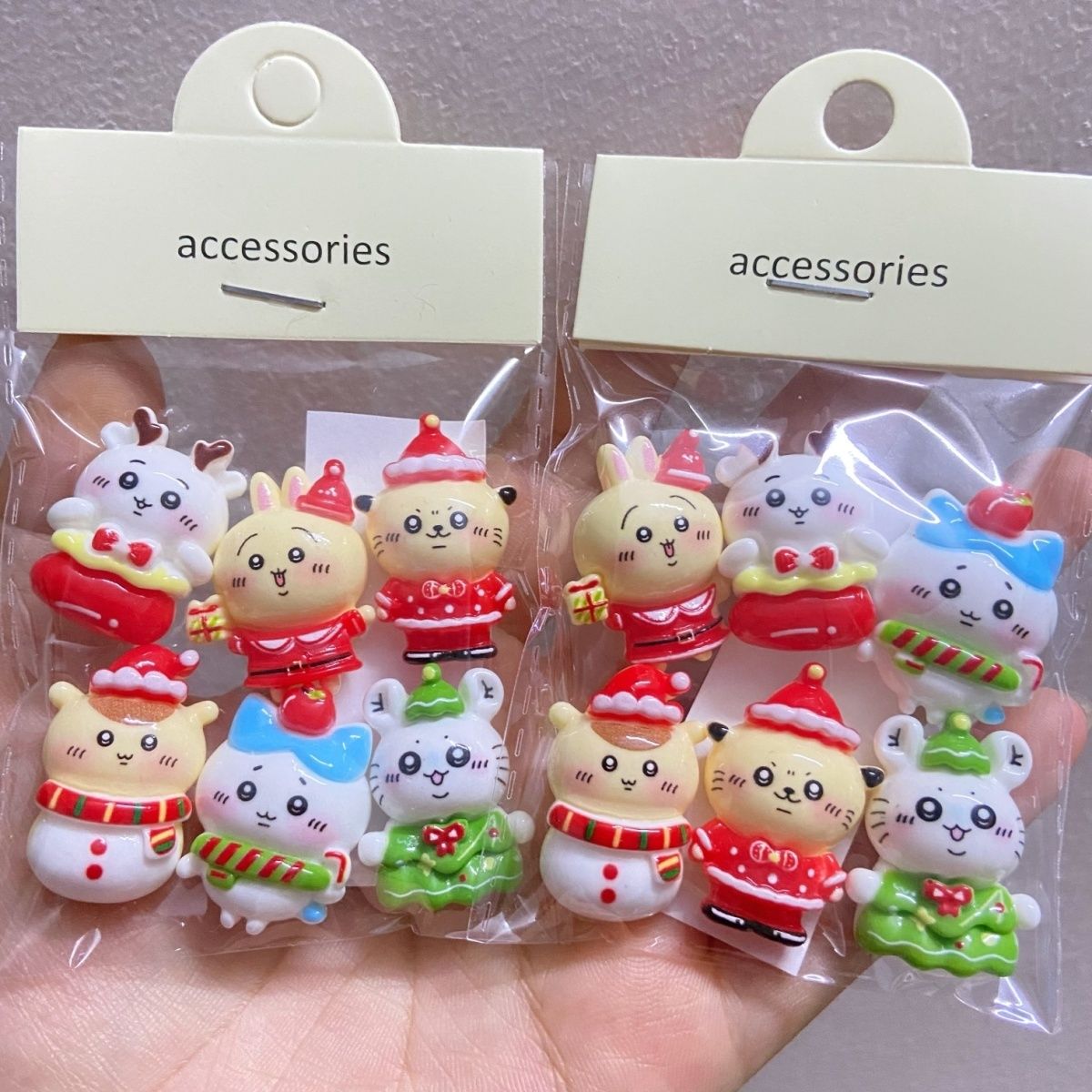 hristmas Solid Color Chiikawa  - Crafting Resin ulasan dan harga