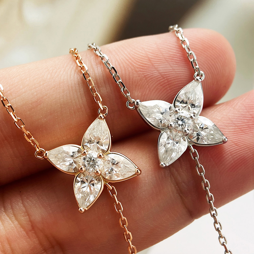 Bezel Set All Moissanite Penda - Bezels Set Pendant ulasan dan harga